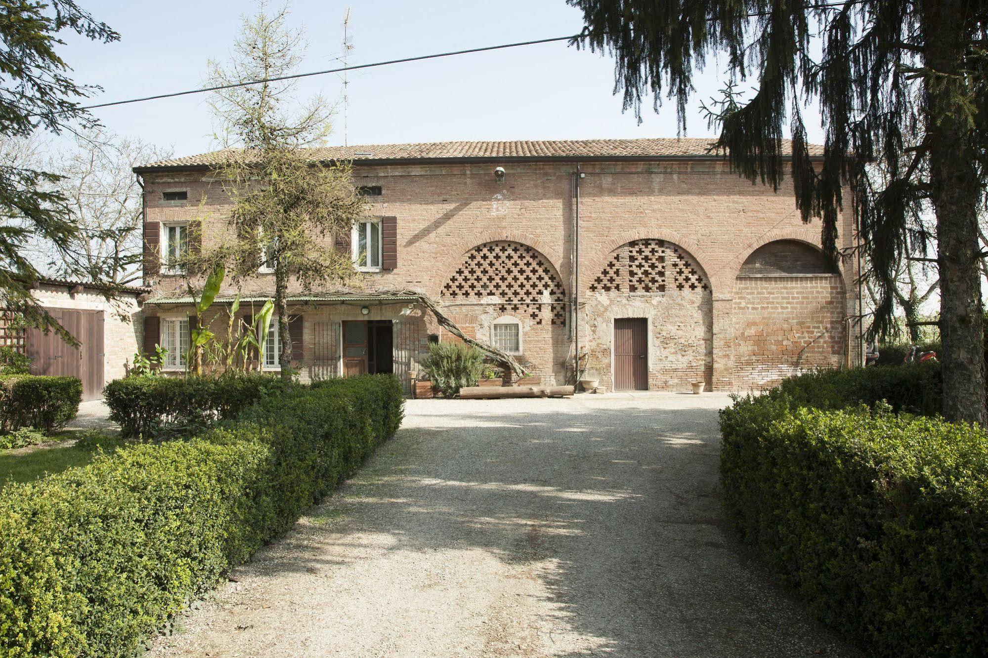 Agriturismo Dosso Al Porto Villa Rolo Buitenkant foto